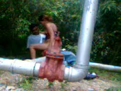 My sexually aroused Venezuelan milfie girlfriend and I are having sex outside.